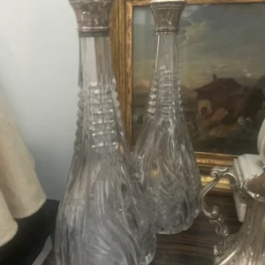 Pareja de decantadores francés con montura de plata